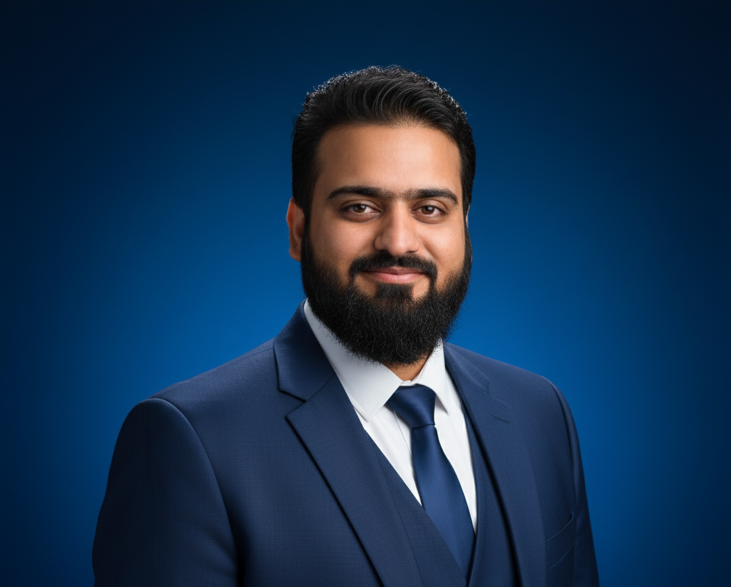 Arsalan Chughtai working at desk setup